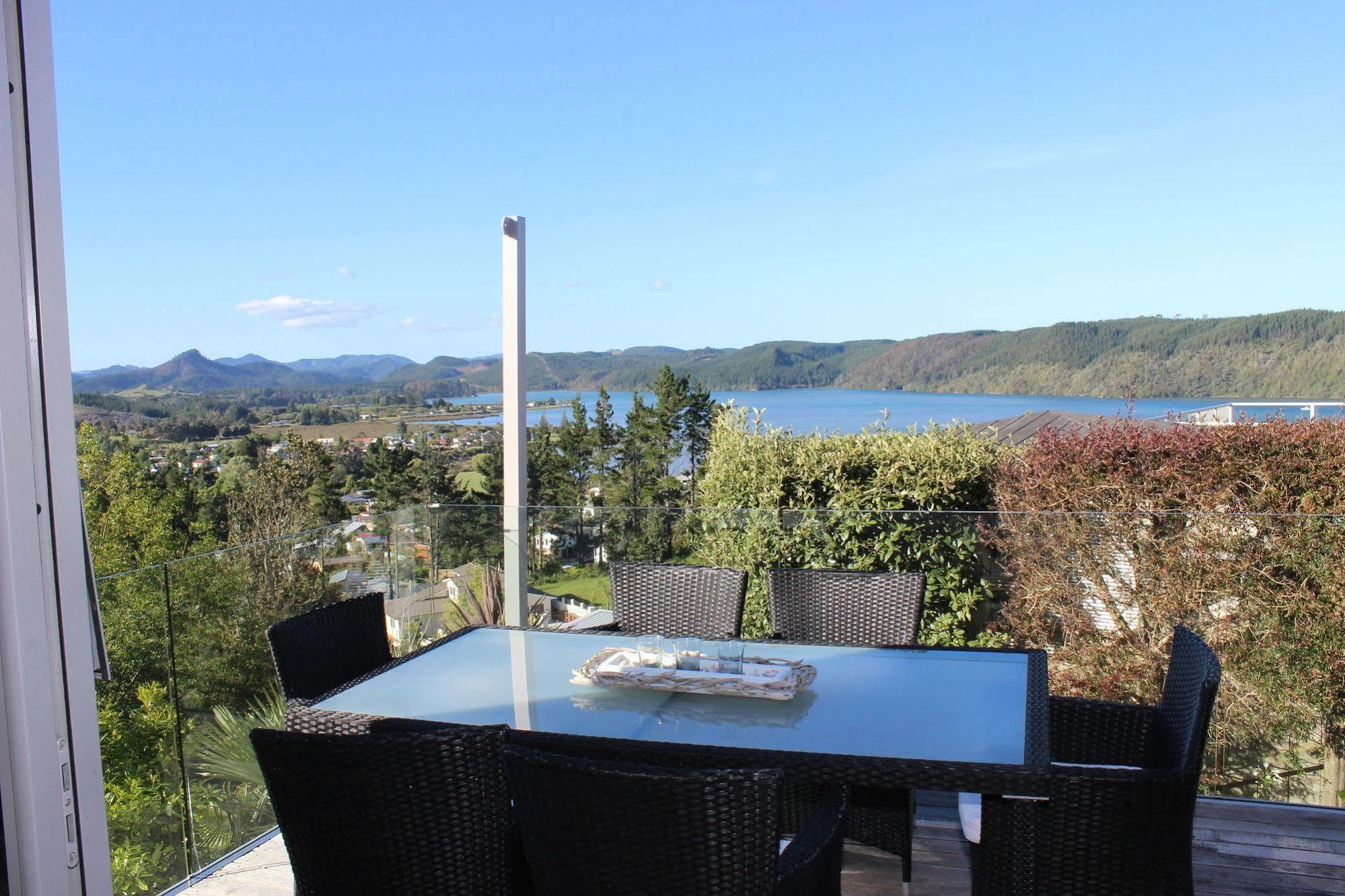 Stunning Views Bed, Breakfast & Health Retreat Bed and Breakfast Whangamata Esterno foto