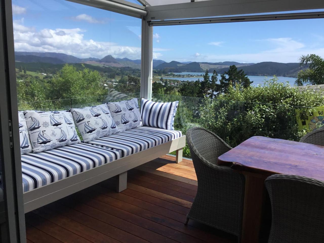 Stunning Views Bed, Breakfast & Health Retreat Bed and Breakfast Whangamata Esterno foto